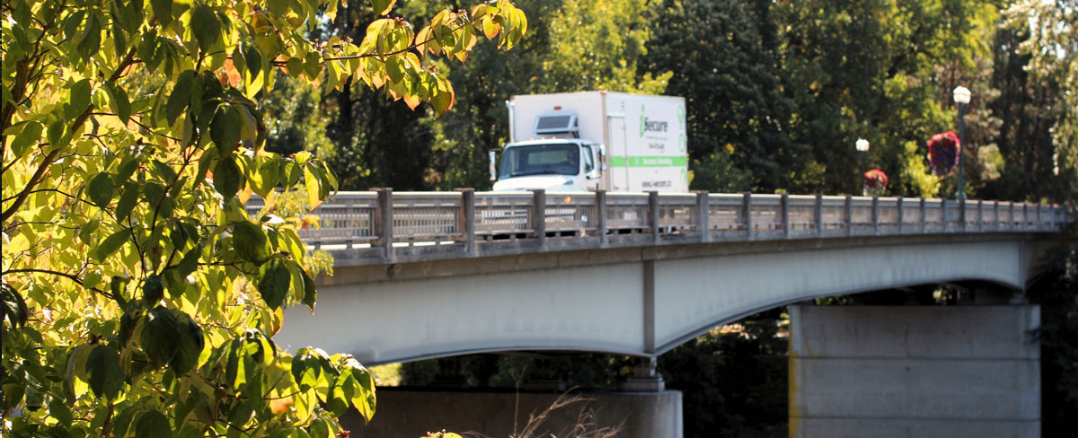 Grants Pass Oregon iSeucre Document Shredding Truck Driving
