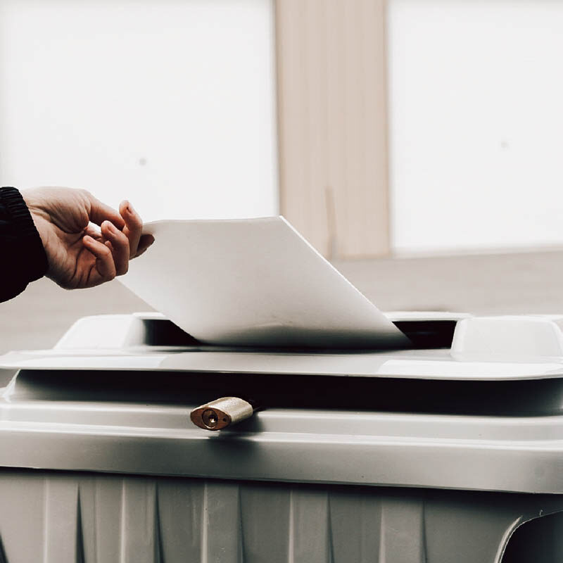 Shredding papers & documents securely